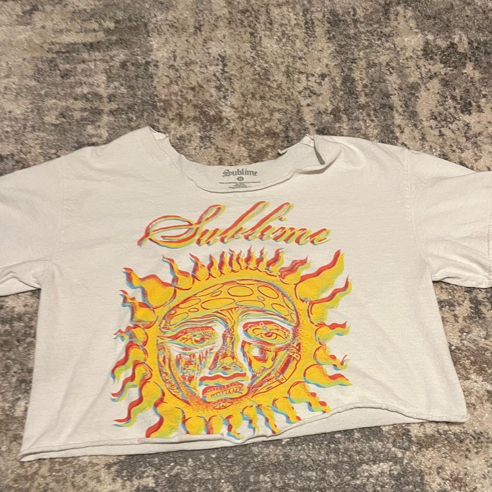 Sublime•off the shoulder cropped tee